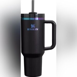 NWT! Stanley 30 oz. Quencher H2.0 FlowState Tumbler - Black Chroma Collection